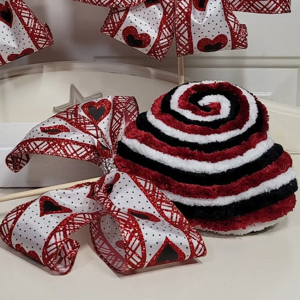 Decorative Velvety Yarn Dark Red Black & White Heart Lollipop w Red Heart Bow #3